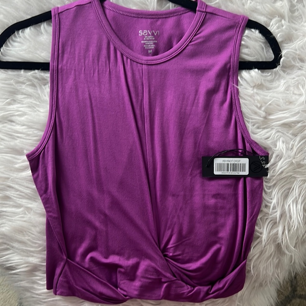 SAVVI KB KNOT CROP, NWT, SIZE MEDIUM